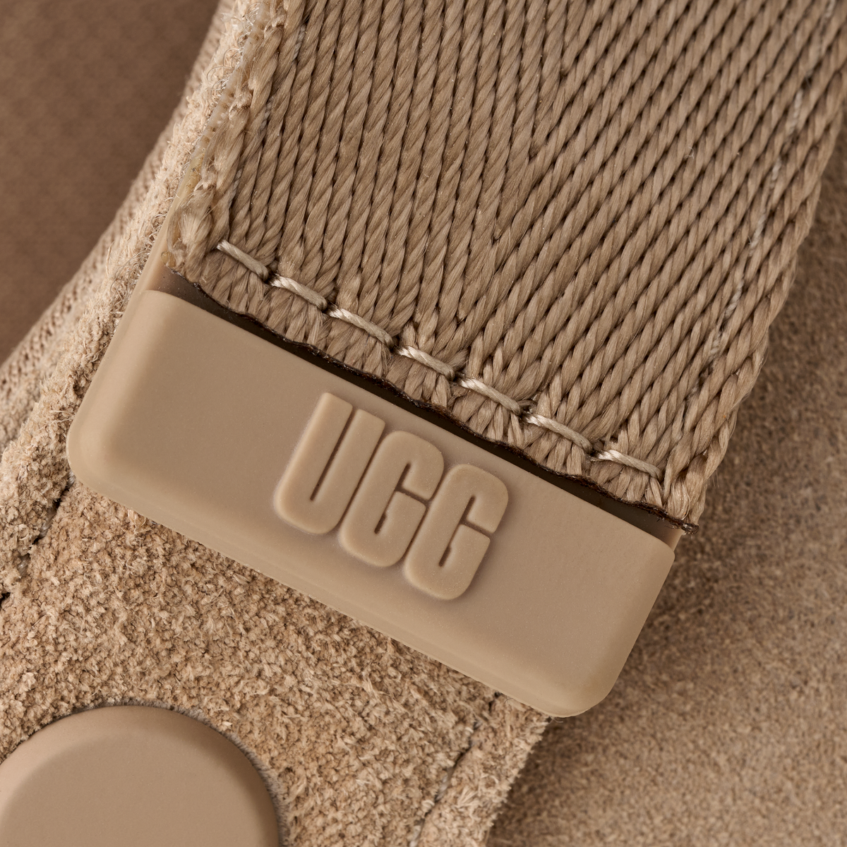 UGG W GOLDENSTAR CLOG SAND