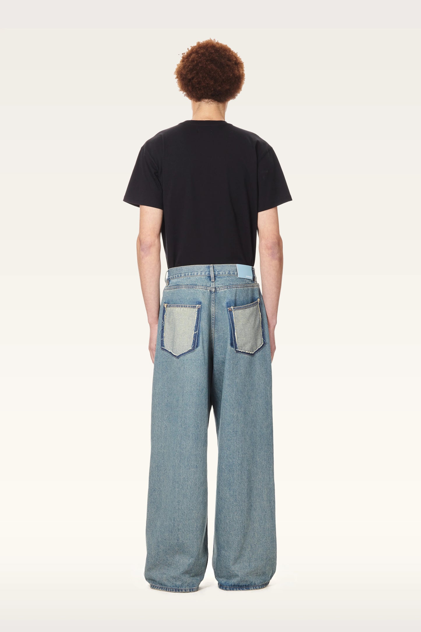 3.Paradis Wide Leg Jeans