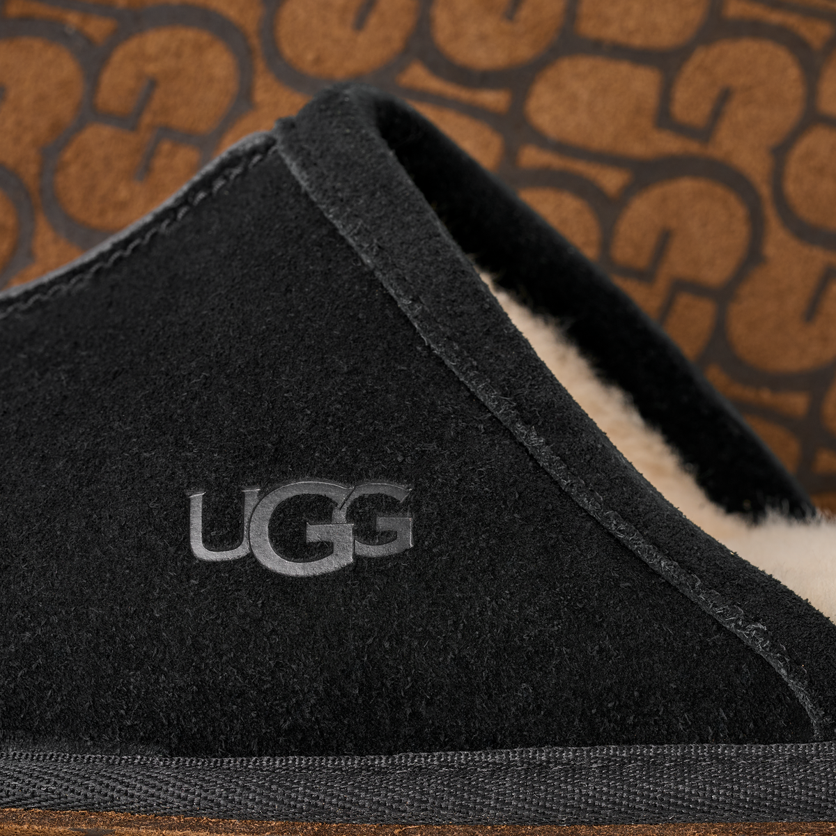 UGG M SCUFF BLACK