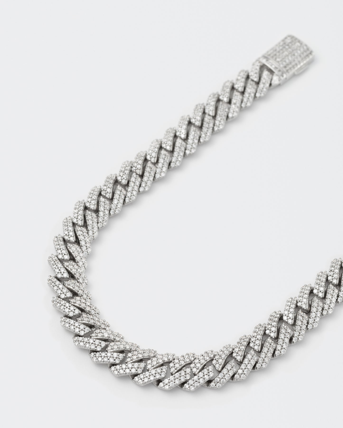 Darkai Mini Prong Pavé Bracelet