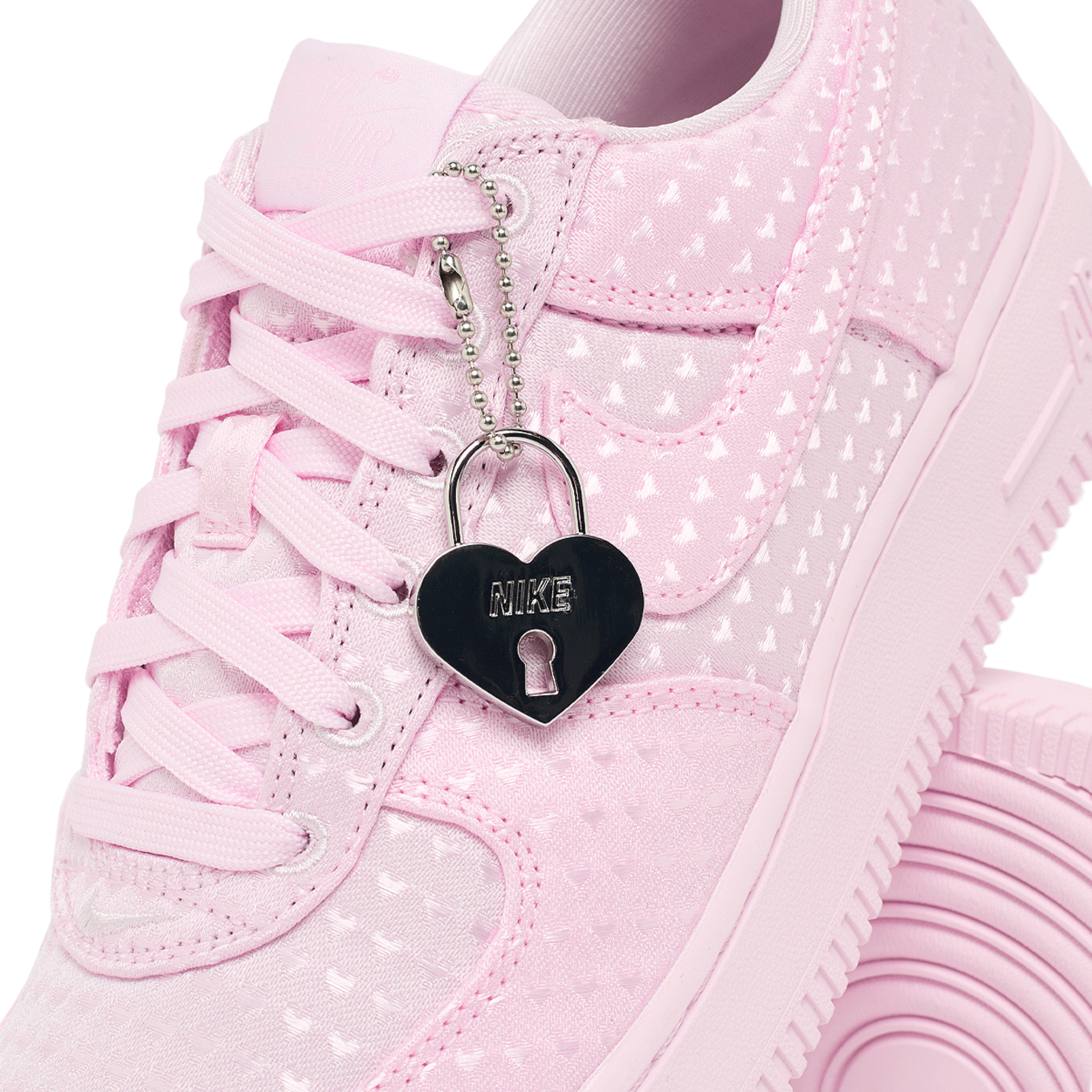 Wmns Air Force 1´07 Low SE "Valentine's Day 2026"
