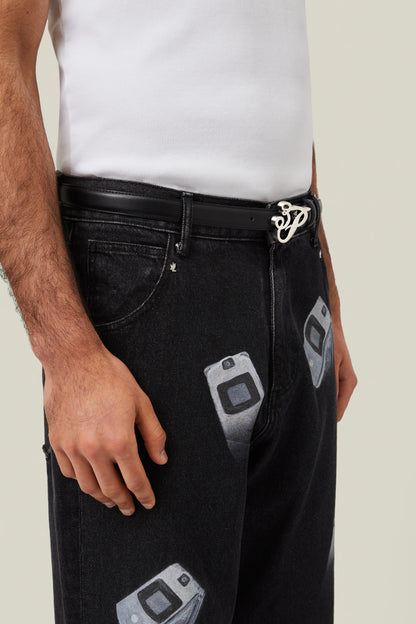 3.Paradis Thin Cursive Silver Logo Belt Black