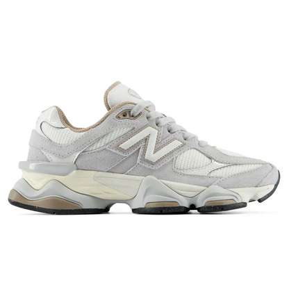 New Balance U906011M